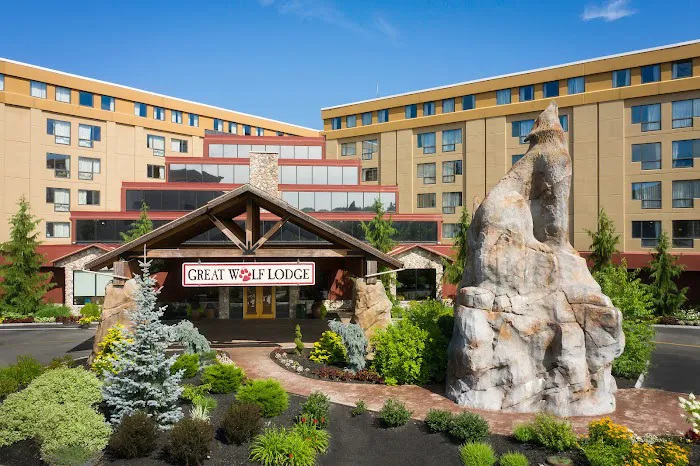 Great Wolf Lodge Water Park | New England 4