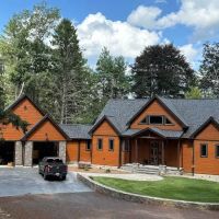 Family Lakehouse ico