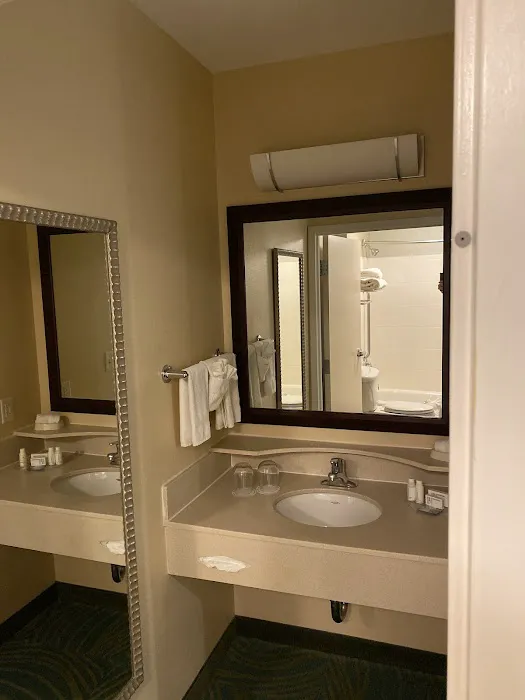 SpringHill Suites Devens Common Center 5
