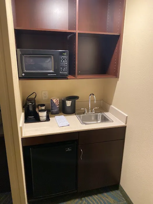 SpringHill Suites Devens Common Center 5