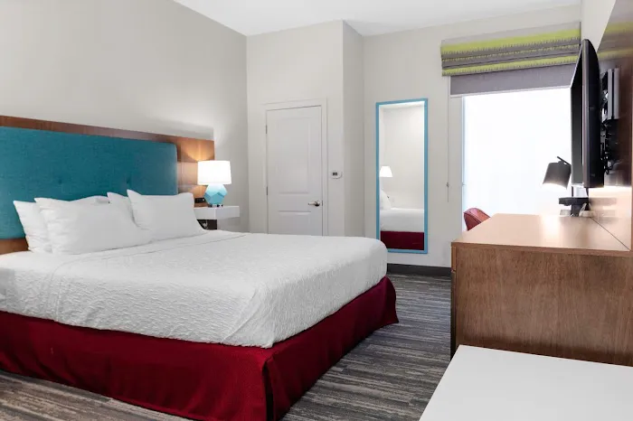 Hampton Inn Concord/Bow 4