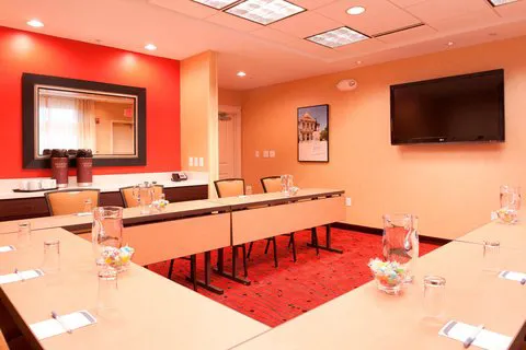 Residence Inn Concord 4