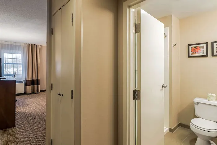 Comfort Inn 4