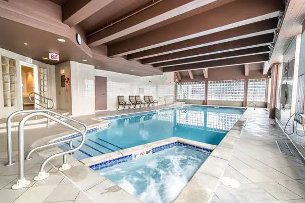 Comfort Inn 4