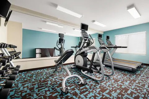 Fairfield Inn Concord 4