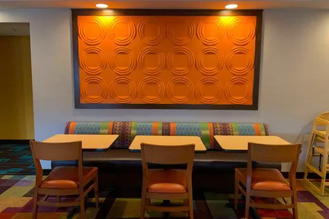 Fairfield Inn Concord 4