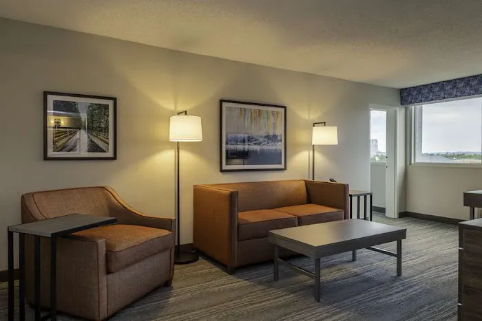 Hampton Inn Manchester Downtown 5