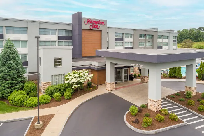 Hampton Inn Manchester Downtown 5