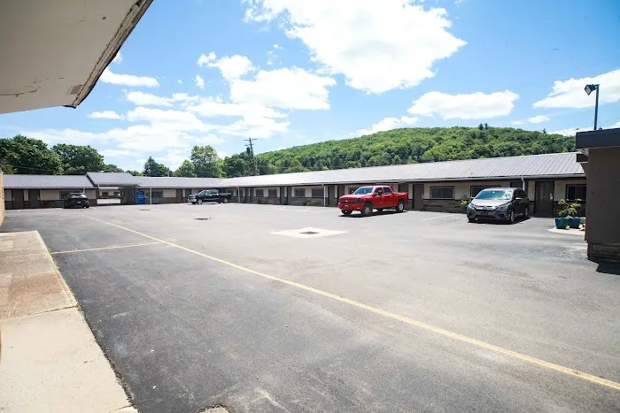 Relax Inn - Bradford 4
