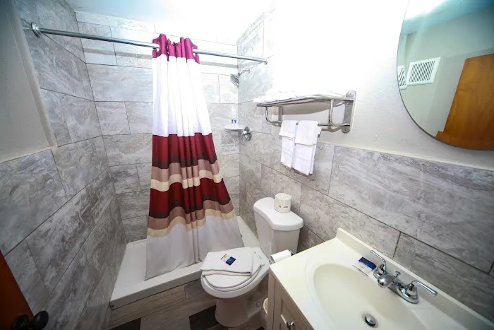 Relax Inn - Bradford 4