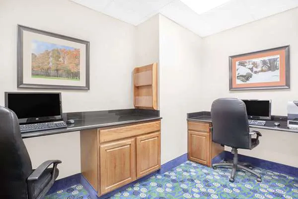 Wingate by Wyndham Ellicottville 4