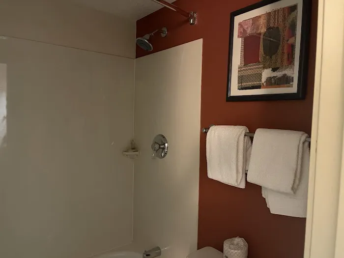 Red Roof Inn Buffalo – Hamburg/ I-90 4