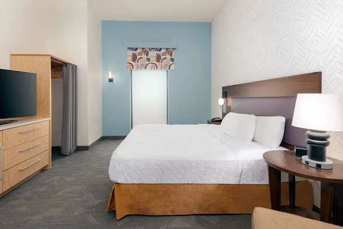 Home2 Suites by Hilton Buffalo Airport/Galleria Mall 4