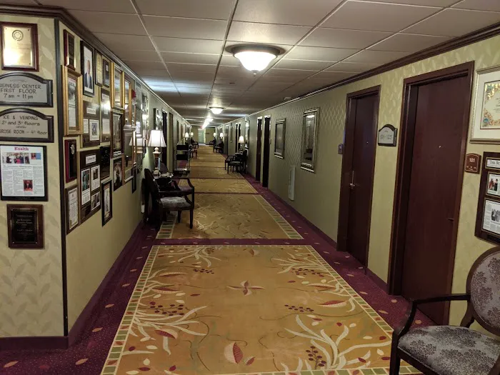 Salvatore’s Grand Hotel 4