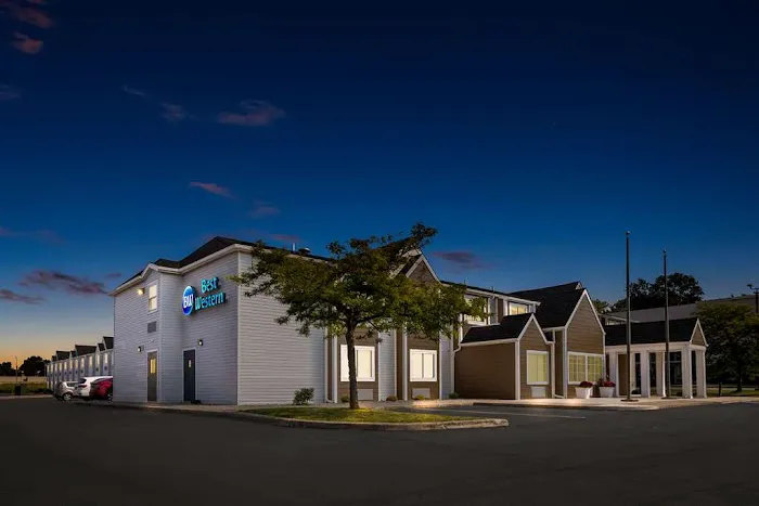 Best Western Buffalo Inn & Suites 4