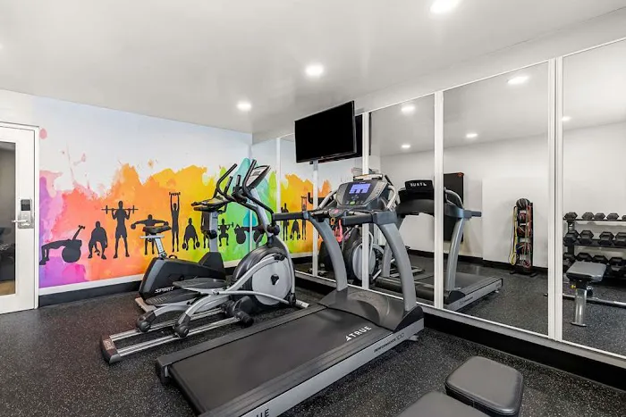 Best Western Buffalo Inn & Suites 4