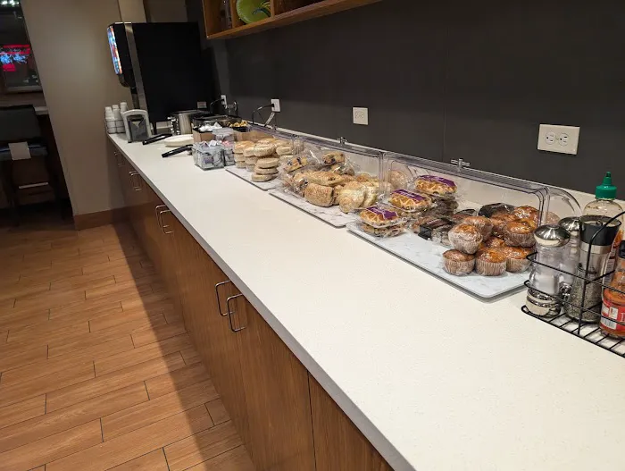 SpringHill Suites Buffalo Airport 4
