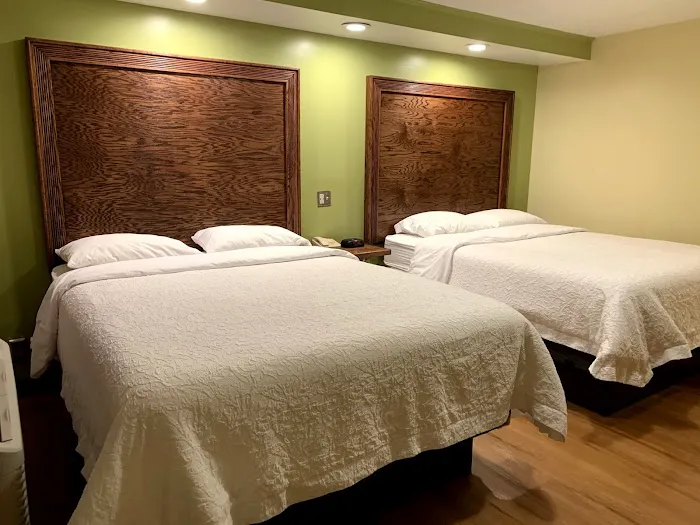 Hospitality Inn - Buffalo Airport 5