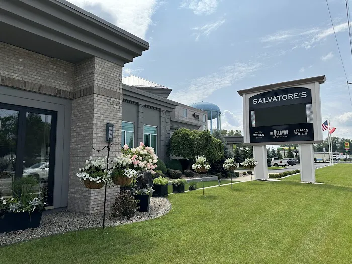 The Delavan Hotel 4