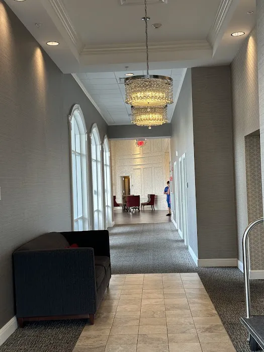 The Delavan Hotel 4