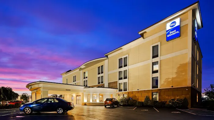 The Inn At Buffalo Airport 4