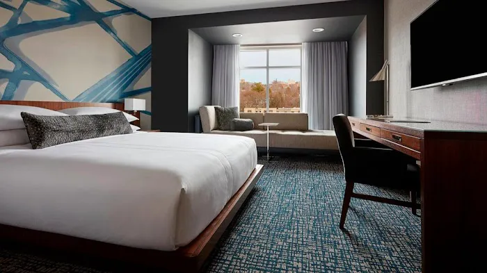 Ithaca Marriott Downtown on the Commons 5