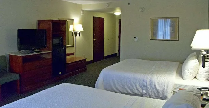 Hampton Inn Ithaca 4