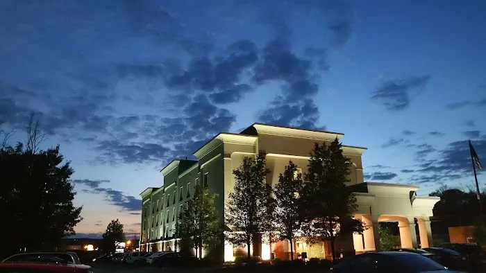 Hampton Inn Ithaca 4