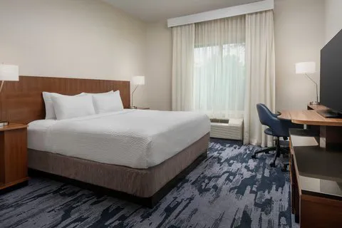 Fairfield Inn & Suites Ithaca 4