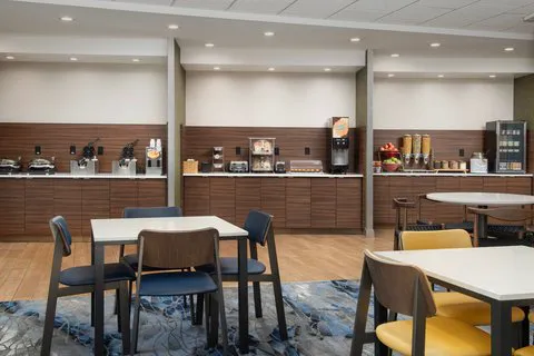Fairfield Inn & Suites Ithaca 4