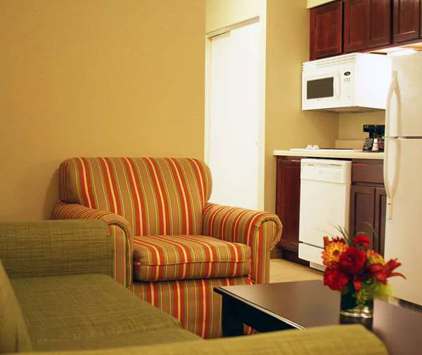 Country Inn & Suites by Radisson, Ithaca, NY 4