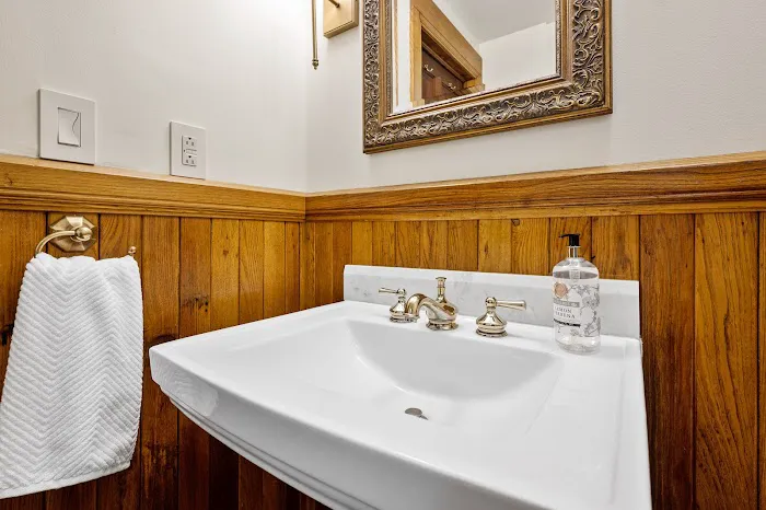 Stratton Creek Inn 3
