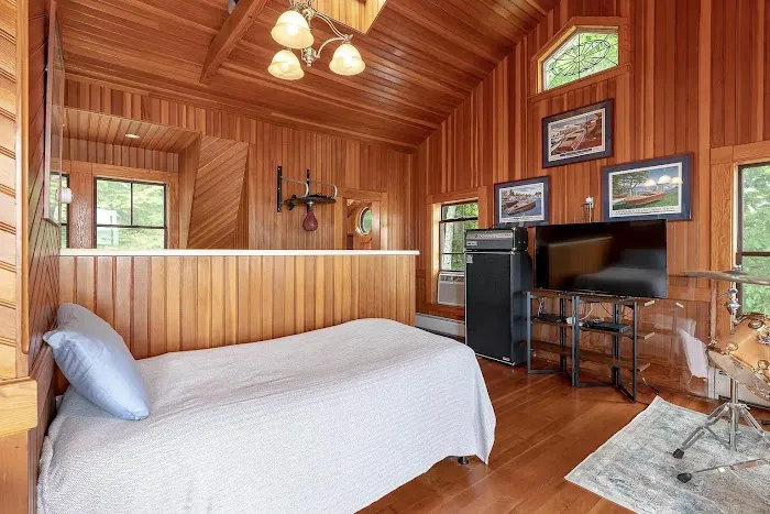 The Lincoln Cottage 4