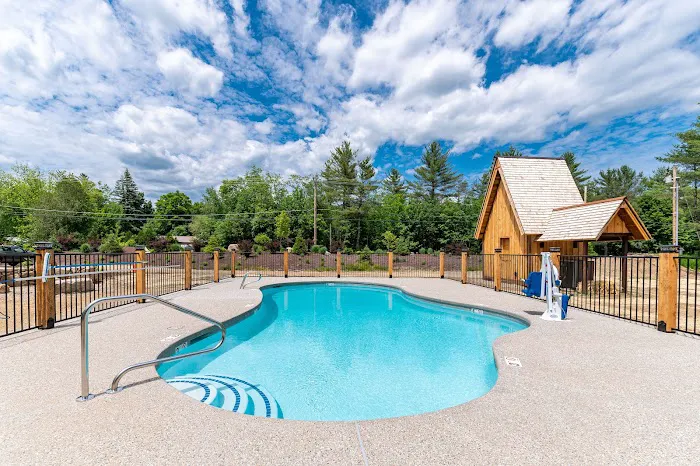 Alpine Garden Camping Village & Winery 5