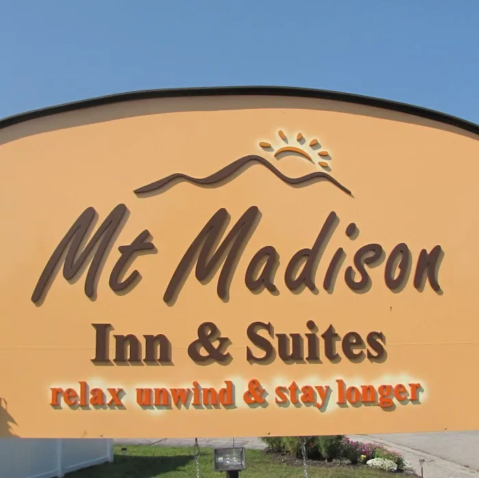 Mt Madison Inn and Suites 5