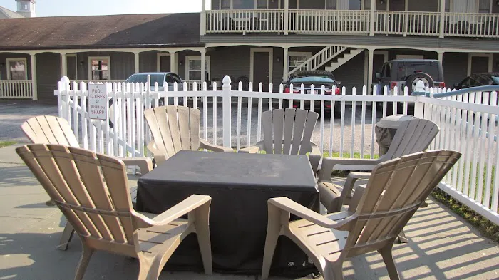 Mt Madison Inn and Suites 5
