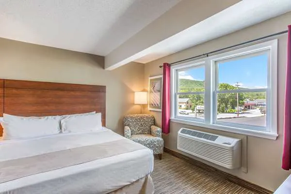 Quality Inn & Suites 5