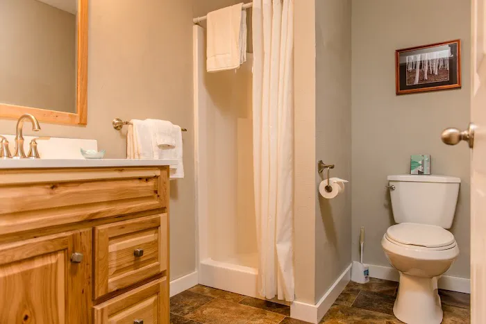 Strictly Moose Luxury Vacation Suites 5