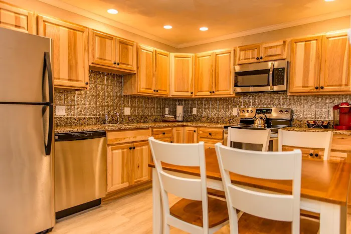 Strictly Moose Luxury Vacation Suites 5