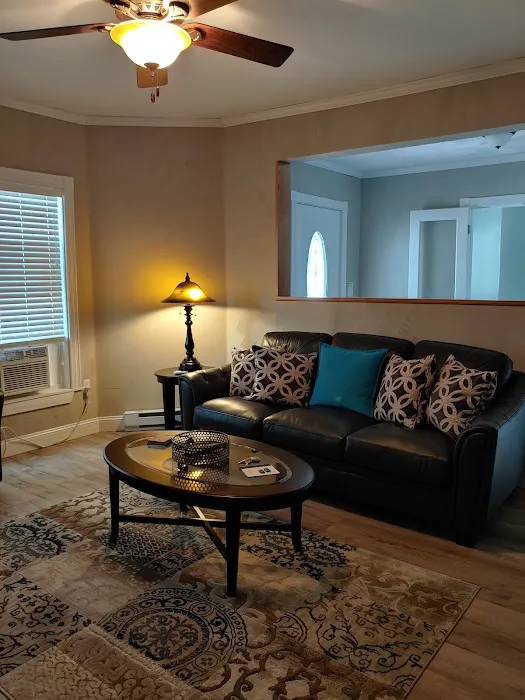 Strictly Moose Luxury Vacation Suites 5