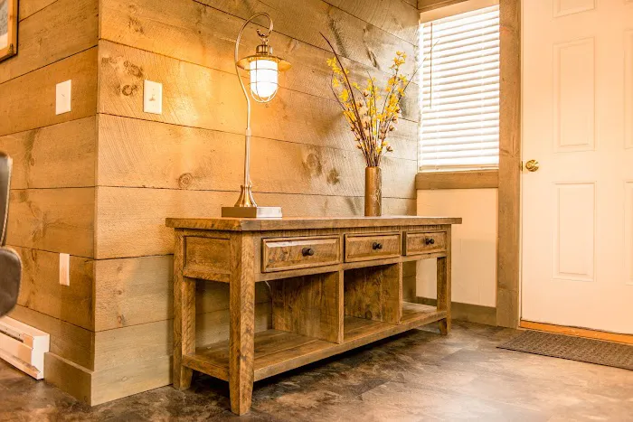 Strictly Moose Luxury Vacation Suites 5