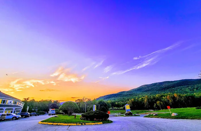 Town and Country Inn and Resort in the White Mountains of New Hampshire 4