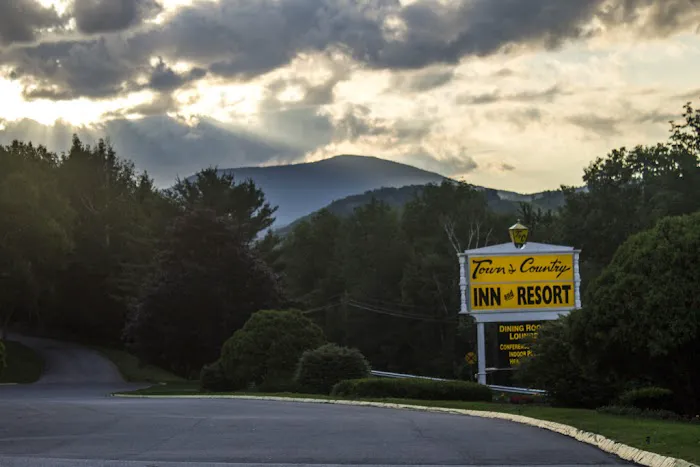 Town and Country Inn and Resort in the White Mountains of New Hampshire 4