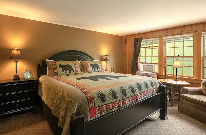 The Inn at Whitney's Farm 4