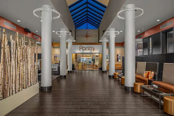 The Verve Hotel Boston Natick, Tapestry Collection by Hilton 4