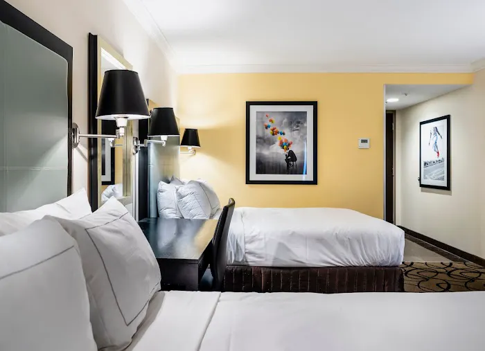 The Verve Hotel Boston Natick, Tapestry Collection by Hilton 4