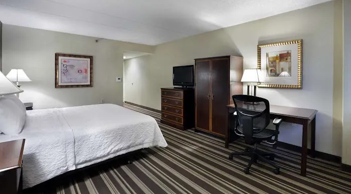 Hampton Inn Boston/Natick 4