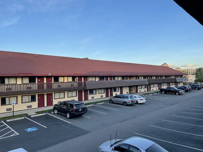 Red Roof PLUS+ Boston - Framingham 4