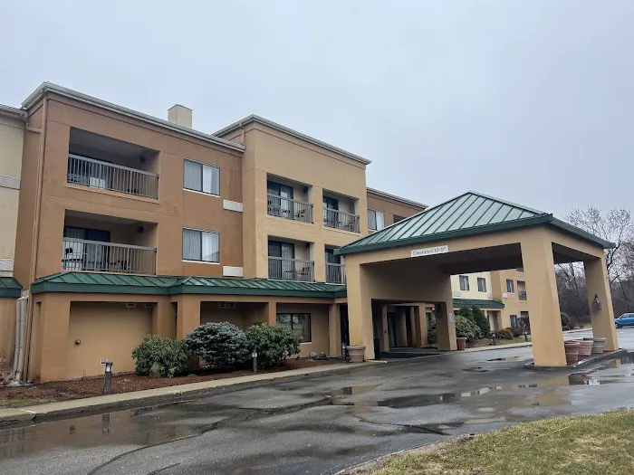 Courtyard Boston Westborough 4