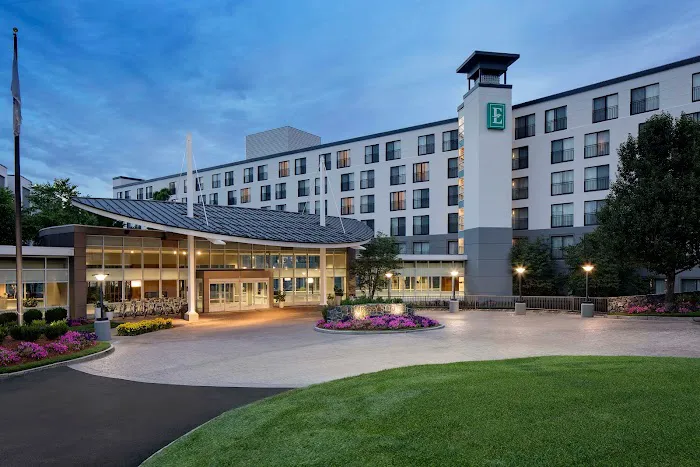Embassy Suites by Hilton Boston Marlborough 4